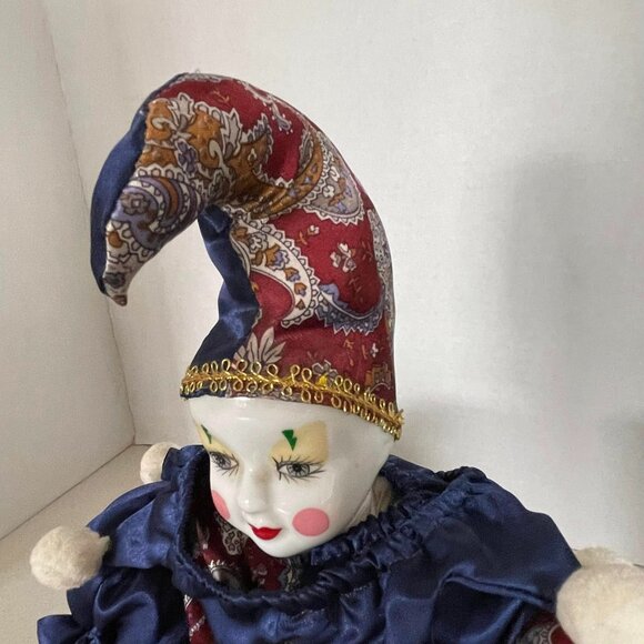 VTG Y2K Porcelain Pierrot Jester Shelf Sitter Mardi Gras Doll - Picture 7 of 12